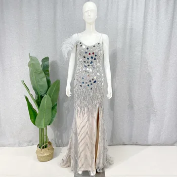 Елегантни вечерни рокли на русалка на тънки спагети презрамки Ume Grey, луксозни вечерни рокли от мъниста и пера за дамски партита 2024 г.
