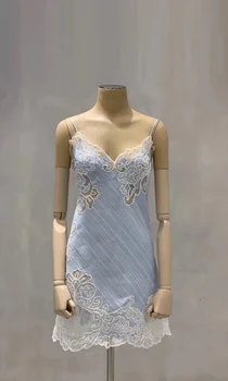 2023 Есен/зима Нова бродерия ръчна изработка, 3D дантелено предварително женствена мини рокля с V-образно деколте и секси каишка, женска пола